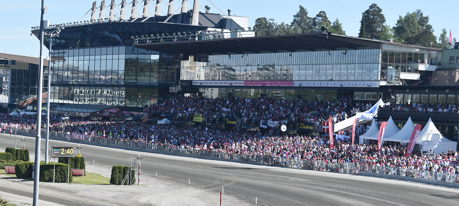 På hemmabanan Solvalla har stallets hästar vunnit 202 lopp. Foto; A.Lindblom